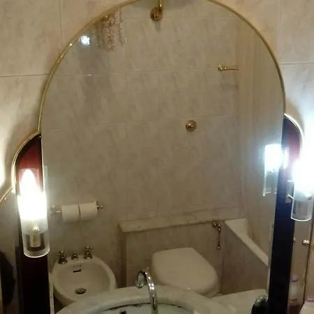 Хостел Palestro 247 Рим