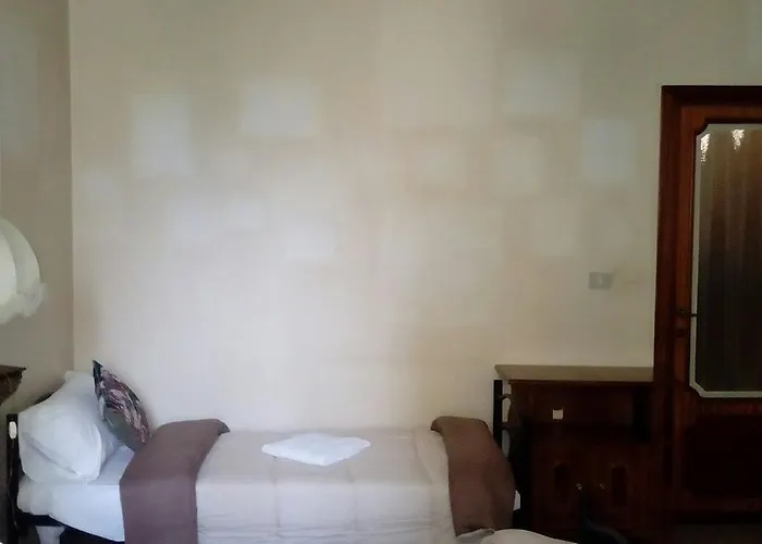 Hostel Palestro 247 *